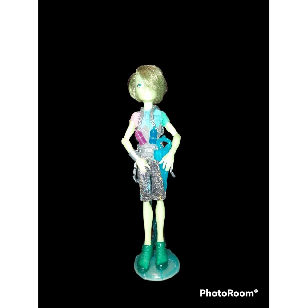 MONSTER HIGH Potter Geiss Haunted Student Spirit Doll